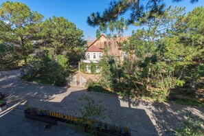 Deluxe Double Room, Balcony, Mountain View | Living area - Mimosa Forest (Da Lat)