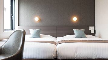 Twin Room, Non Smoking (Hollywood)