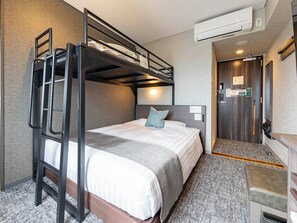 Room (1 Double Bed with Loft Bed) - Super Hotel Premier Aso Kumamoto Airport (Kikuchi-gun)