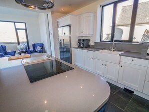 Kochgeschirr/Geschirr/Besteck