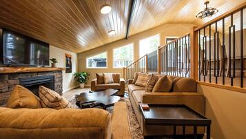 Smart TV, fireplace, video games