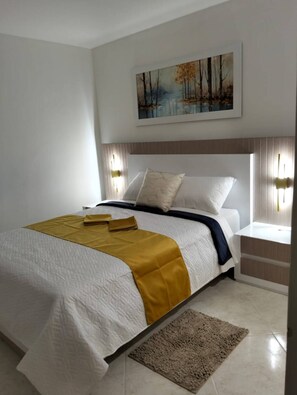 3 bedrooms, WiFi, bed sheets