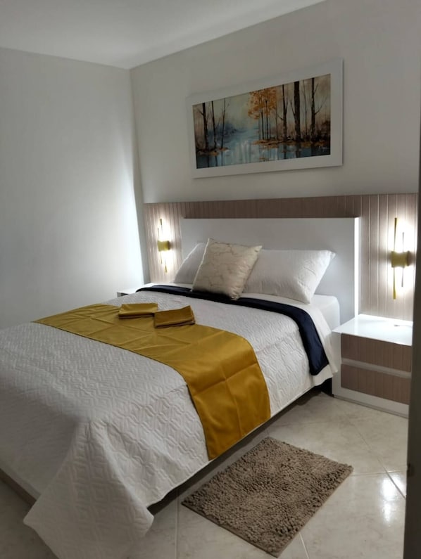 3 bedrooms, WiFi, bed sheets