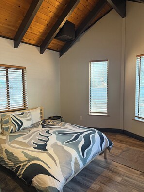 3 Schlafzimmer, Bügeleisen/Bügelbrett, kostenloses WLAN, Bettwäsche