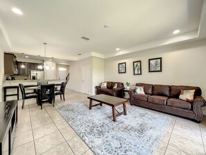 Smart TV, table football - 3BDR Vacation Townhouse at the Fountains located near Disney (Davenport)