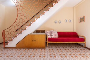 Interior - Apartment with garden 300 mt. from the sea (Porto Recanati)