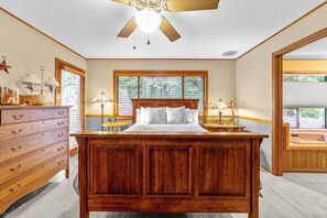 3 soverom, skrivebord og wi-fi