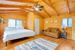 2 chambres, fer et planche à repasser, accès au Wi-Fi (inclus)