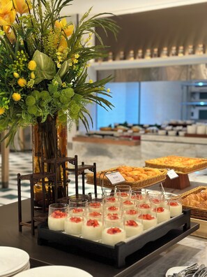 Petit déjeuner buffet (88 CNY par personne)