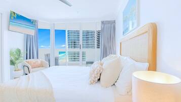 3 bedrooms, desk, iron/ironing board, travel cot