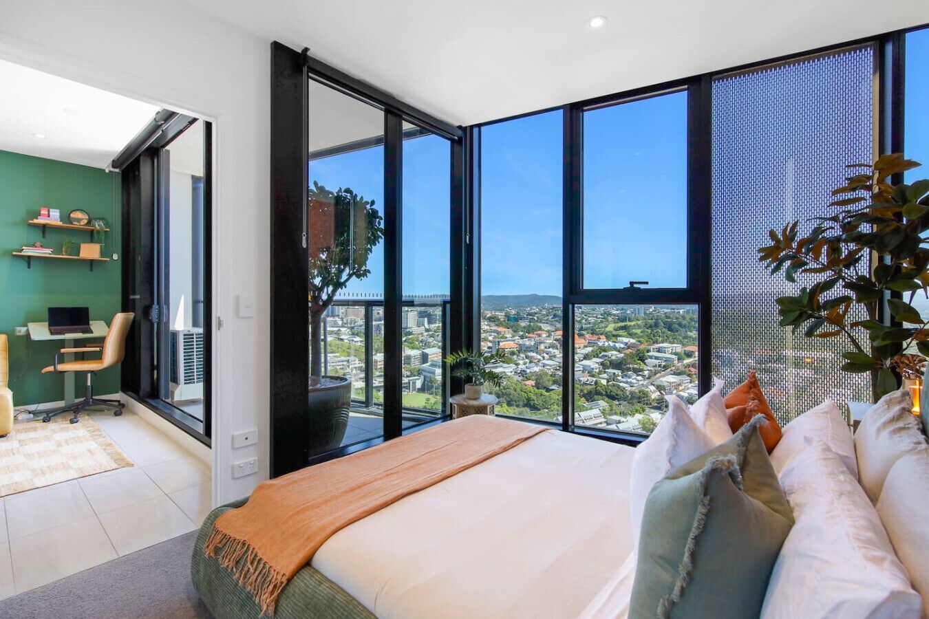 1 bedroom, desk, iron/ironing board, free WiFi