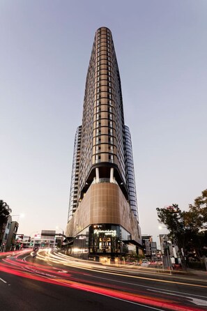 المنشأة من الخارج