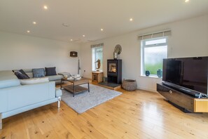 Smart-tv en een open haard