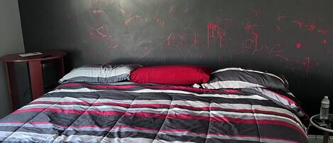 3 bedrooms, free WiFi, bed sheets