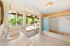 Casa | 3 quartos, acesso à internet de alta velocidade