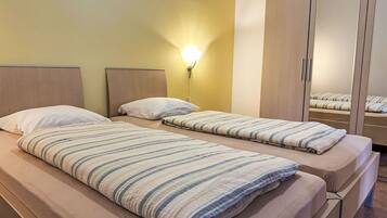 2 bedrooms, free WiFi