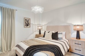 7 bedrooms, iron/ironing board, free WiFi