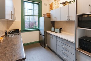 Mini-fridge - Courthouse Hotel (Darlinghurst)