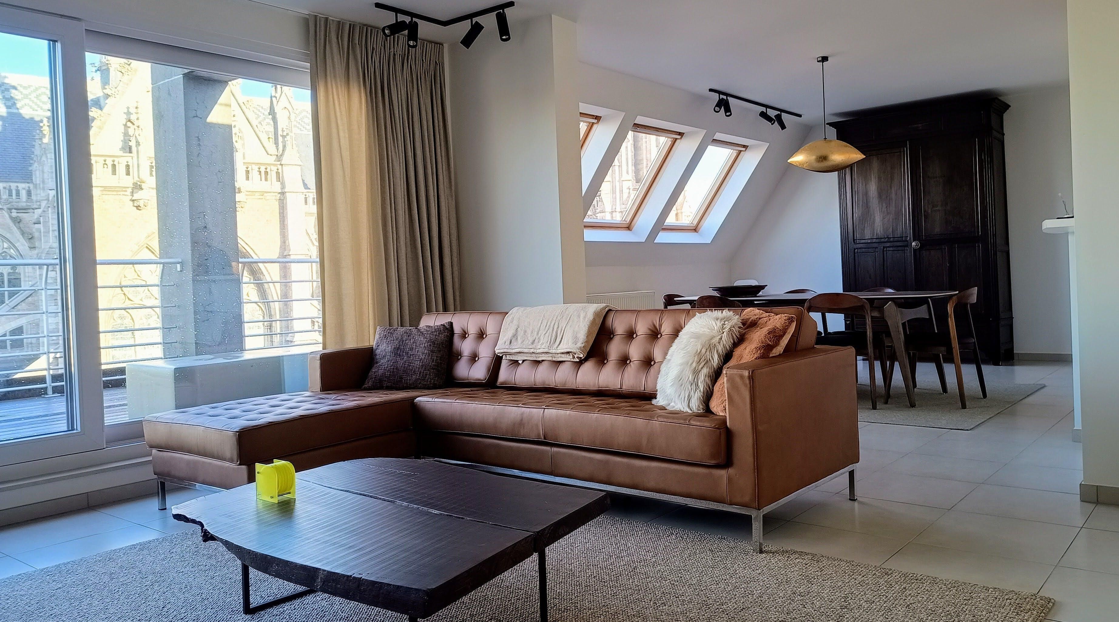 电视、立体声音响、办公室