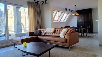 电视、立体声音响、办公室