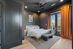 1 chambre, fer et planche à repasser, lit parapluie, Wi-Fi