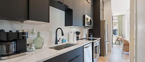 Fridge, microwave, oven, stovetop
