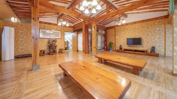 Basic Room, 1 Bedroom (Separate House Sun) | 1 bedroom, free WiFi