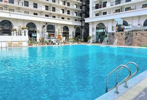 Outdoor pool - GARDEN PHOENIX HOTEL (Bac Ninh)