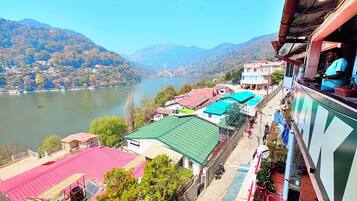 Vista para o lago