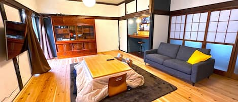 TV, DVD player, books