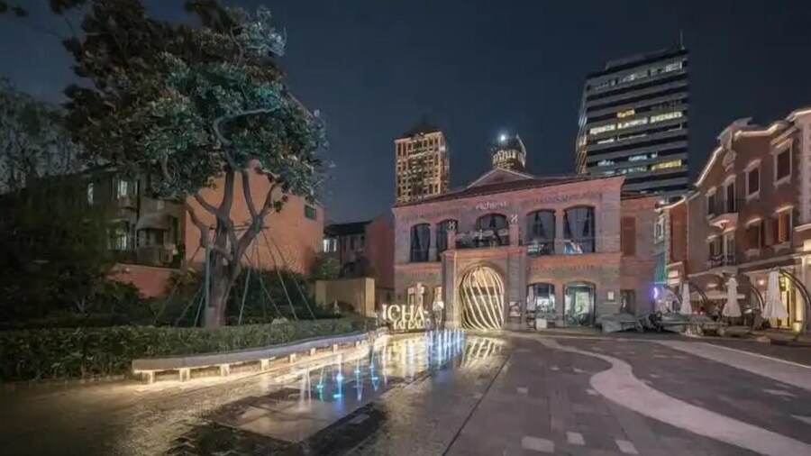 Jinglai Hotel (Shanghai Bund East Nanjing Road Pedestrian Street)