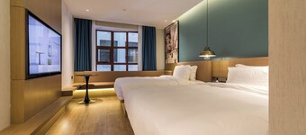 Jinglai Hotel (Shanghai Bund East Nanjing Road Pedestrian Street)
