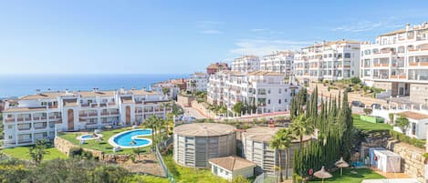 Honeymoon Penthouse, Multiple Bedrooms, 2 Bathrooms, Mountainside (Calahonda Palmeras Best Views) | Exterior