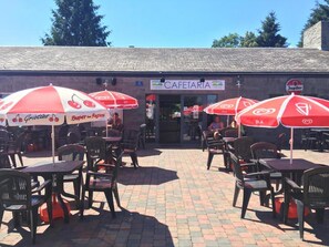 Chalet | Outdoor dining - Chalet in Olloy-sur-viroin Holiday Park (Viroinval)