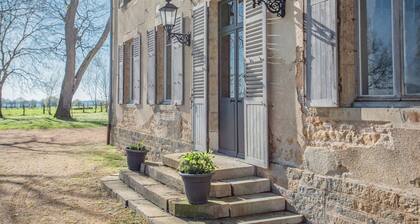 Superb country house with a lovely large garden