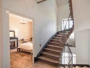 Interior - Superb country house with a lovely large garden (Saint-Saulge)