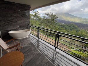 Suite with Mountain View | View from room - Caldera Hotel & Restaurant (Kintamani)