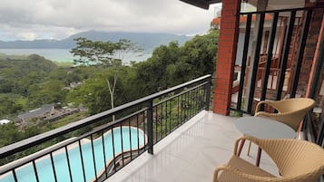 Lyxrum - utsikt mot bergen | Utsikt frÄn rummet