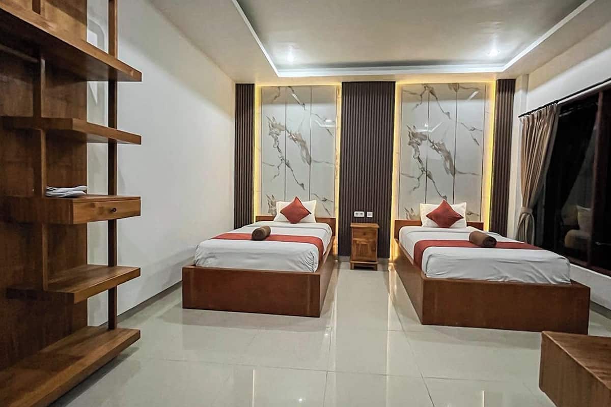 高級雙床房 | 書桌、免費無線上網、床單