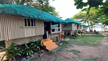 Façana frontal de l'allotjament