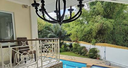 Elicon Suites