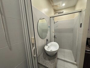 Familienzimmer | Badezimmer