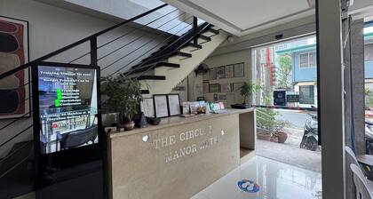 The Circuit Manor Hotel near Ayala Malls Circuit