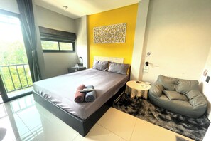 Standard Double Room | Iron/ironing board, free WiFi, bed sheets - Baan Pak Sud Soi (Si Racha)