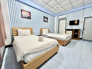 Chambre Standard avec lits jumeaux | Accès au Wi-Fi (inclus), literie fournie