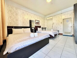 Chambre triple | Accès au Wi-Fi (inclus), literie fournie