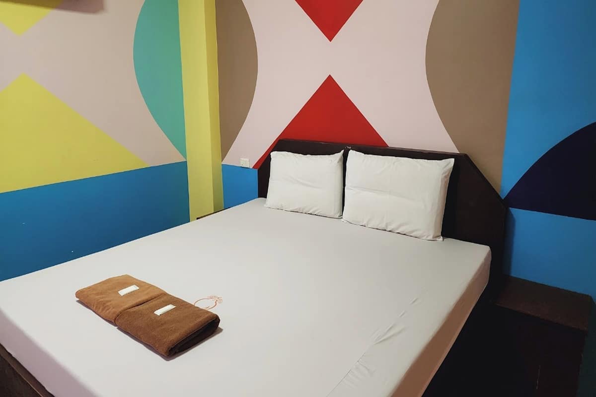Habitación Deluxe | Escritorio, wifi gratis y ropa de cama