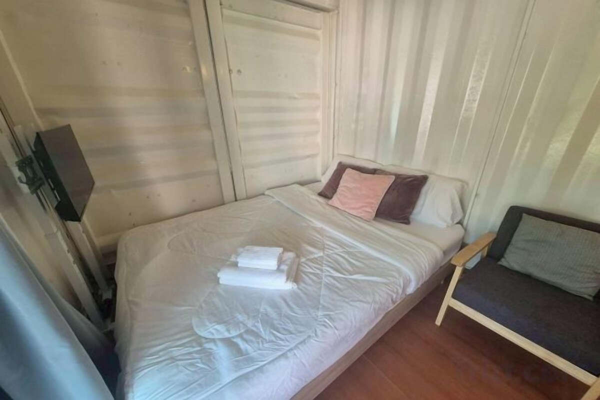 1 quarto, escrivaninha, Wi-Fi de cortesia, roupa de cama