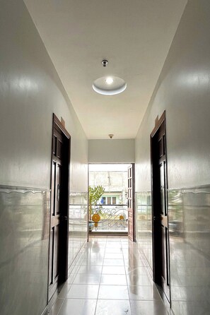 Hallway - Hung Anh Hotel (Ho Chi Minh City)