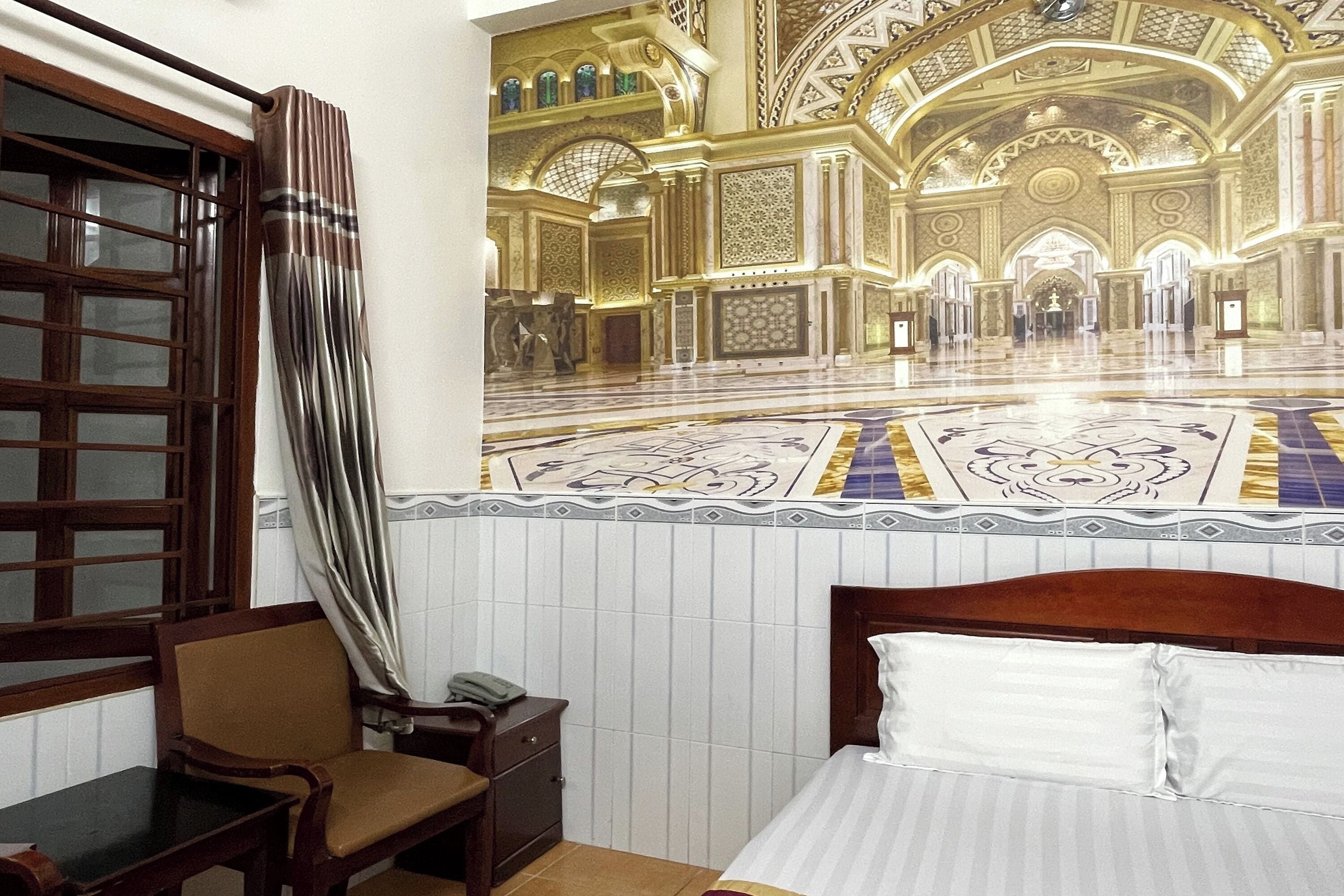 Standard Double Room | Minibar, desk, iron/ironing board, free WiFi